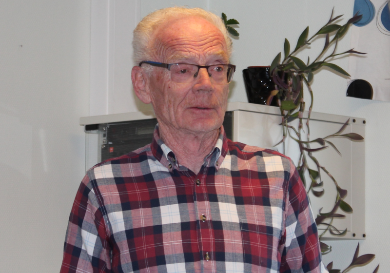 NS: 80 år med taushet